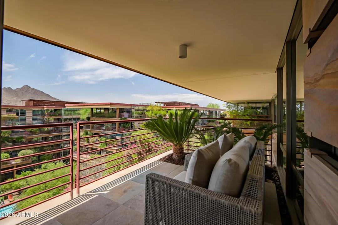 Real Estate Picture 29