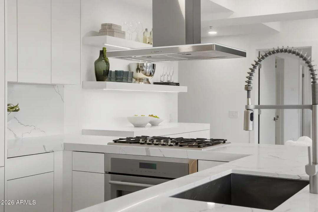 Real Estate Picture 48