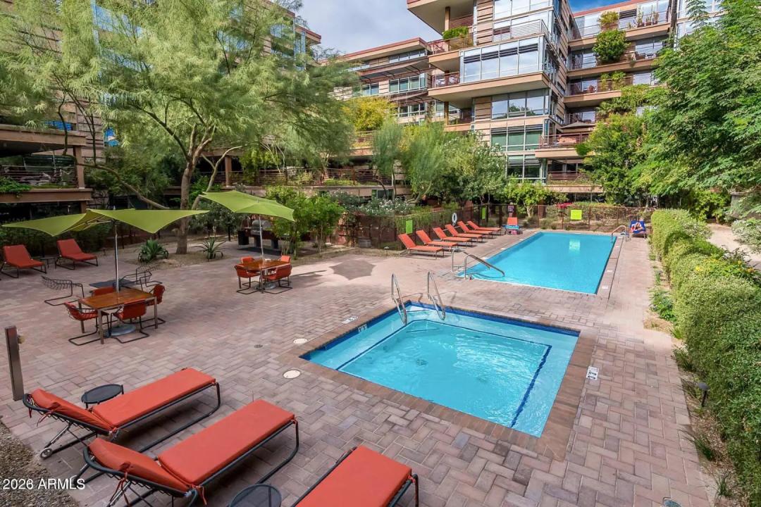 Real Estate Picture 58