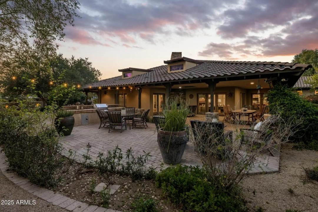 Real Estate Picture 13