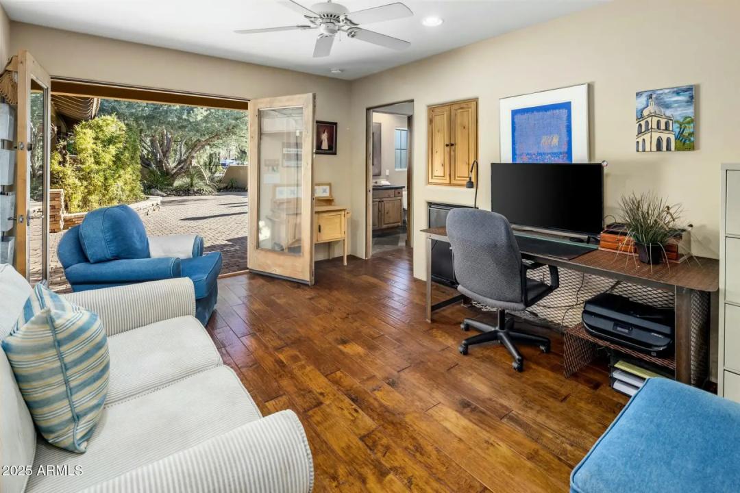 Real Estate Picture 37