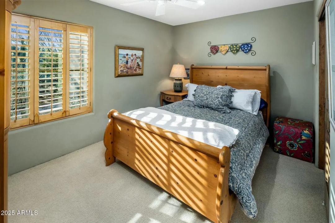 Real Estate Picture 38