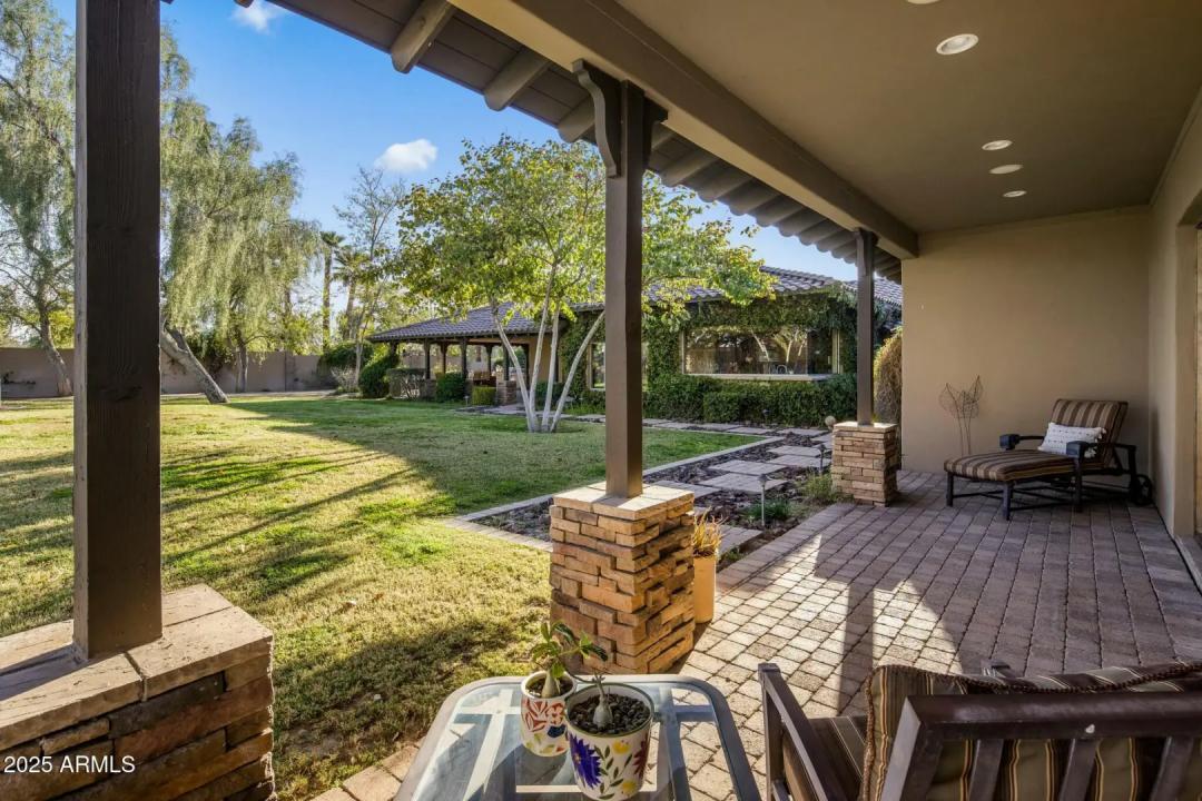 Real Estate Picture 40