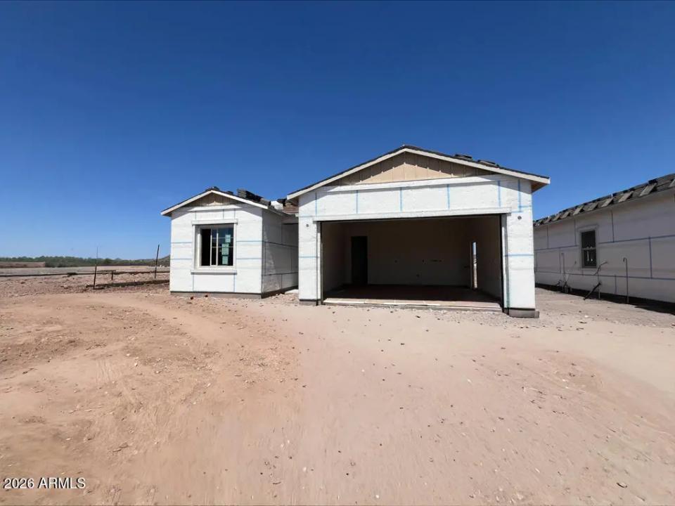 Real Estate Picture 2