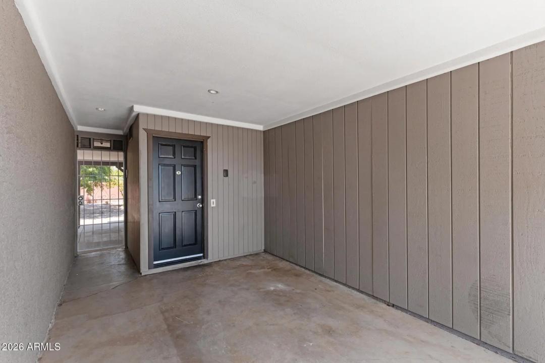 Real Estate Picture 6