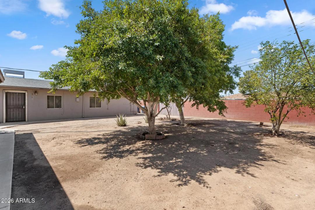 Real Estate Picture 43