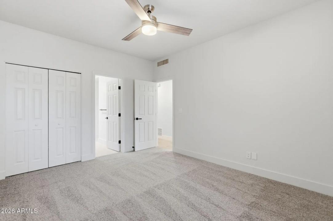 Real Estate Picture 22