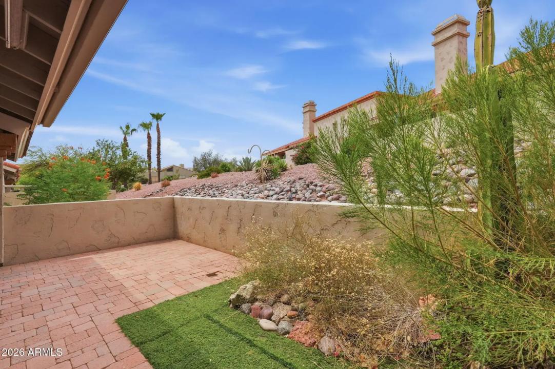 Real Estate Picture 29
