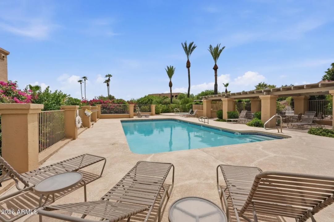 Real Estate Picture 33