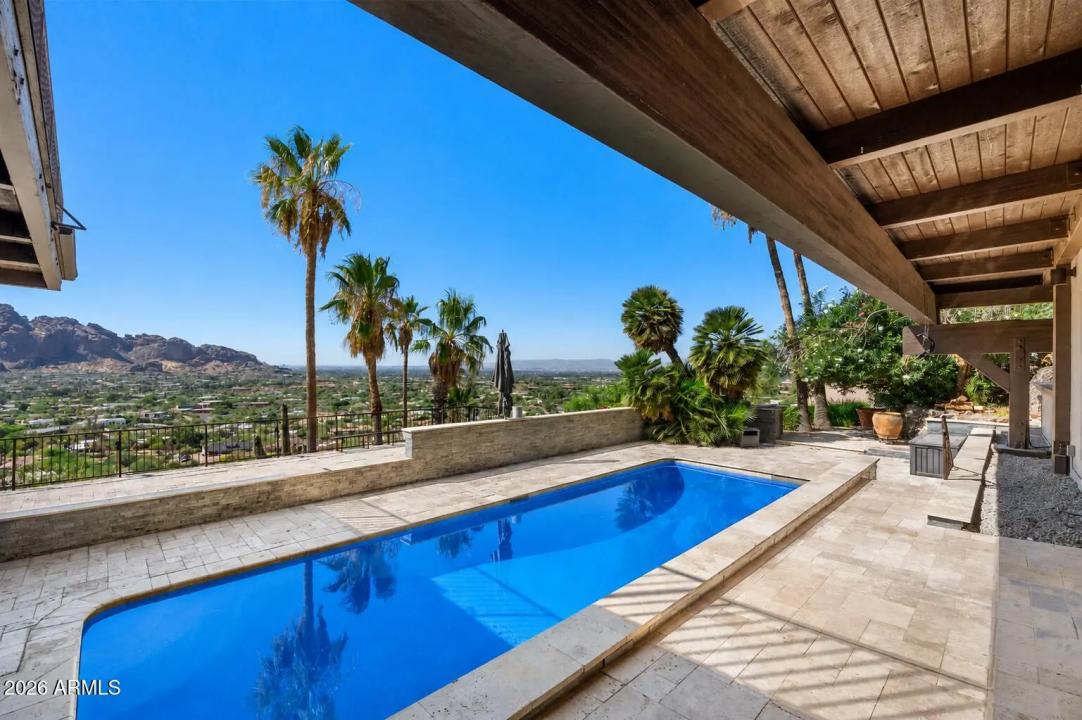 Real Estate Picture 20