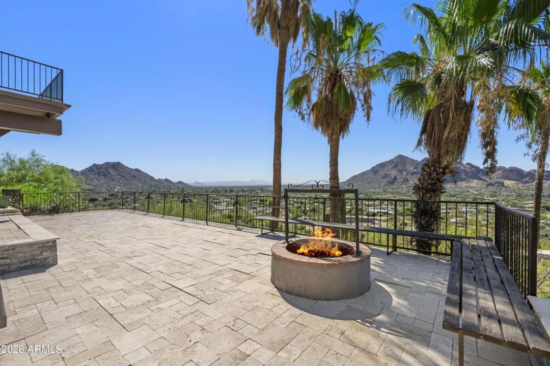 Real Estate Picture 22