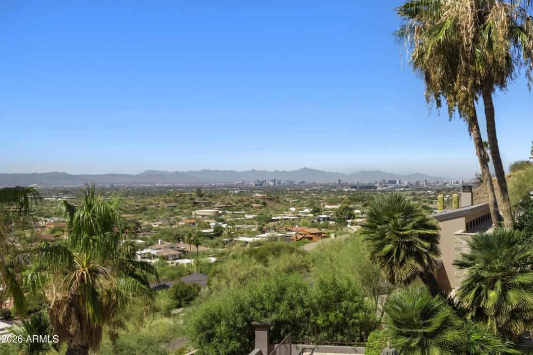Real Estate Picture 40