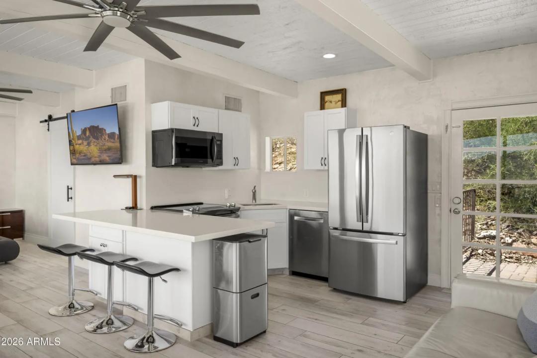 Real Estate Picture 49
