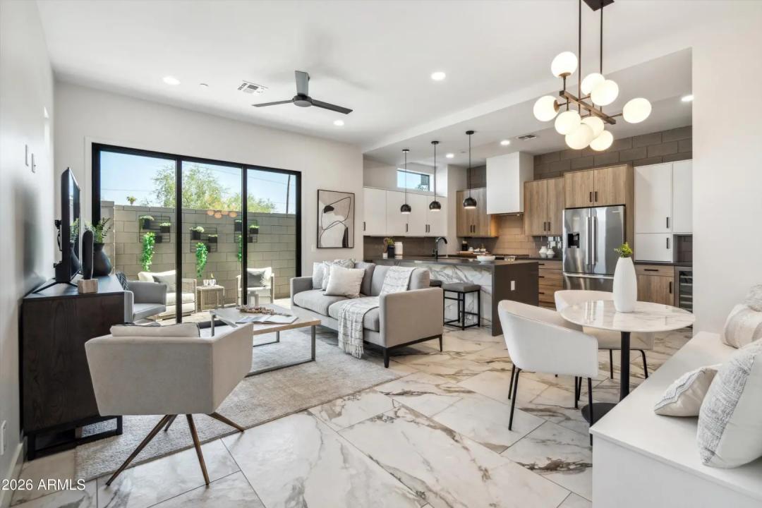 Real Estate Picture 2