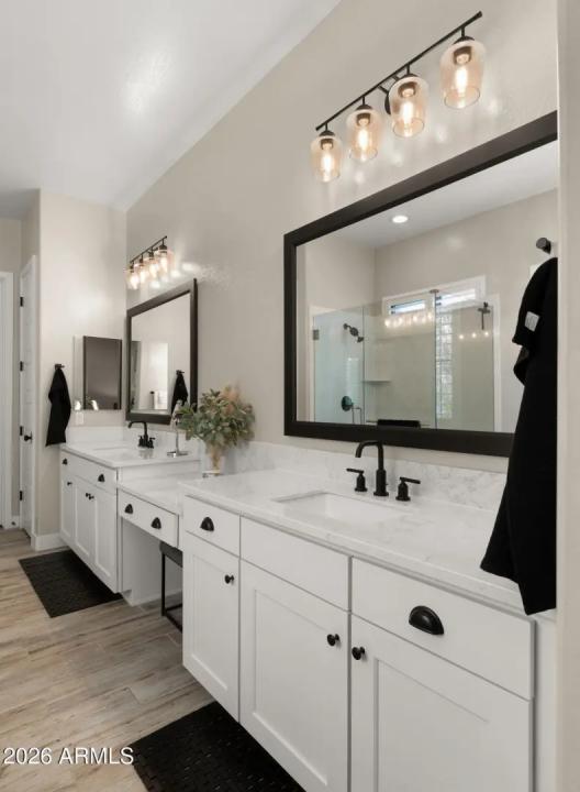 Real Estate Picture 29