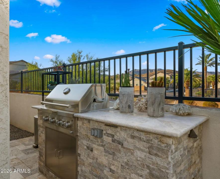 Real Estate Picture 43