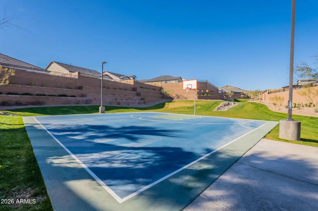 Real Estate Picture 68