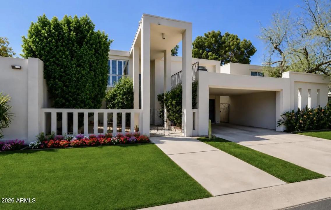Real Estate Picture 2