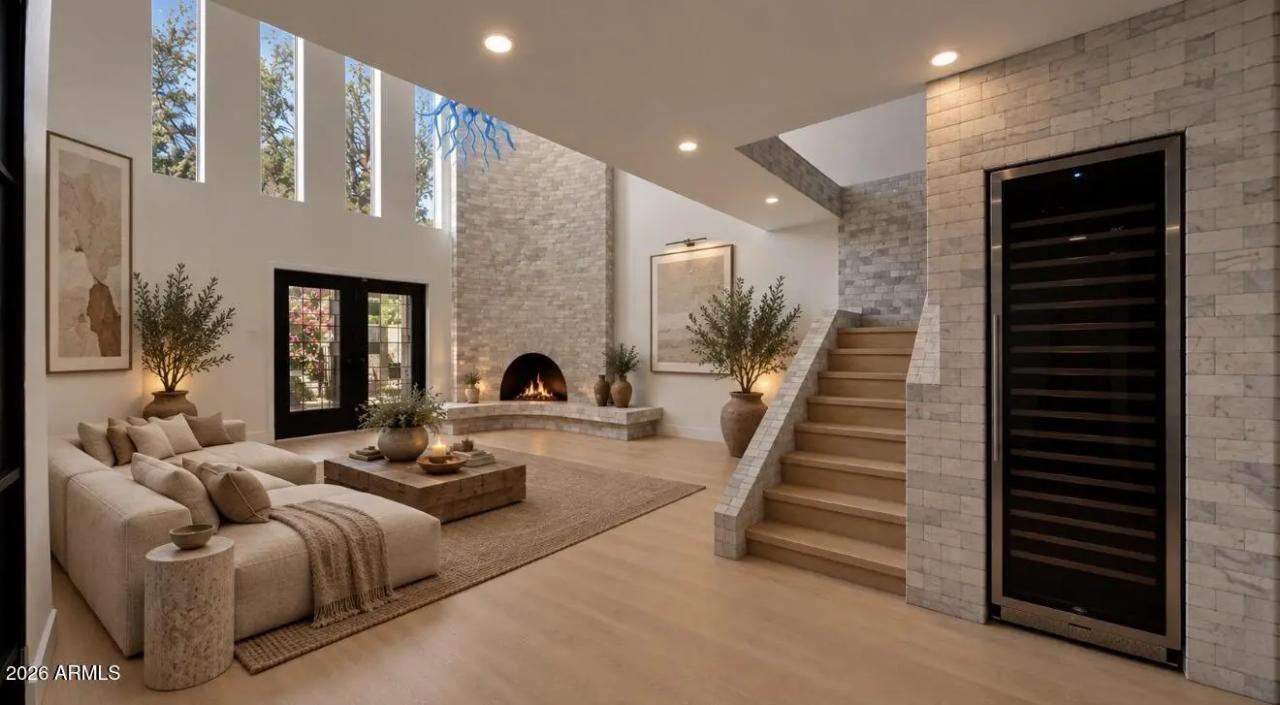 Real Estate Picture 10