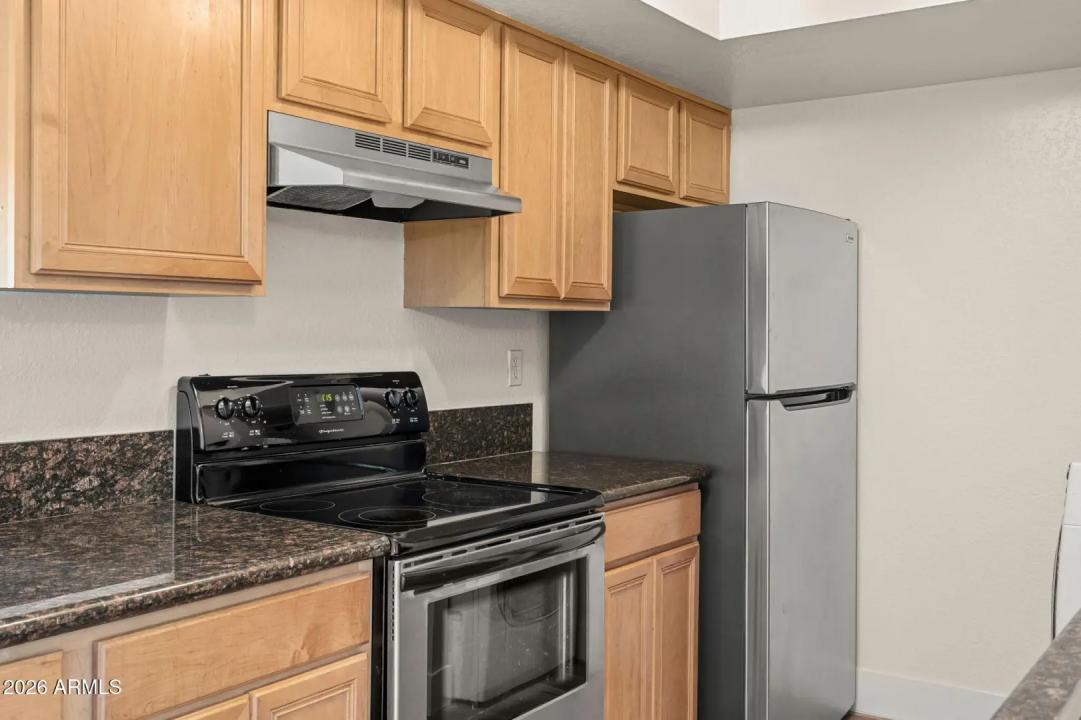 Real Estate Picture 11