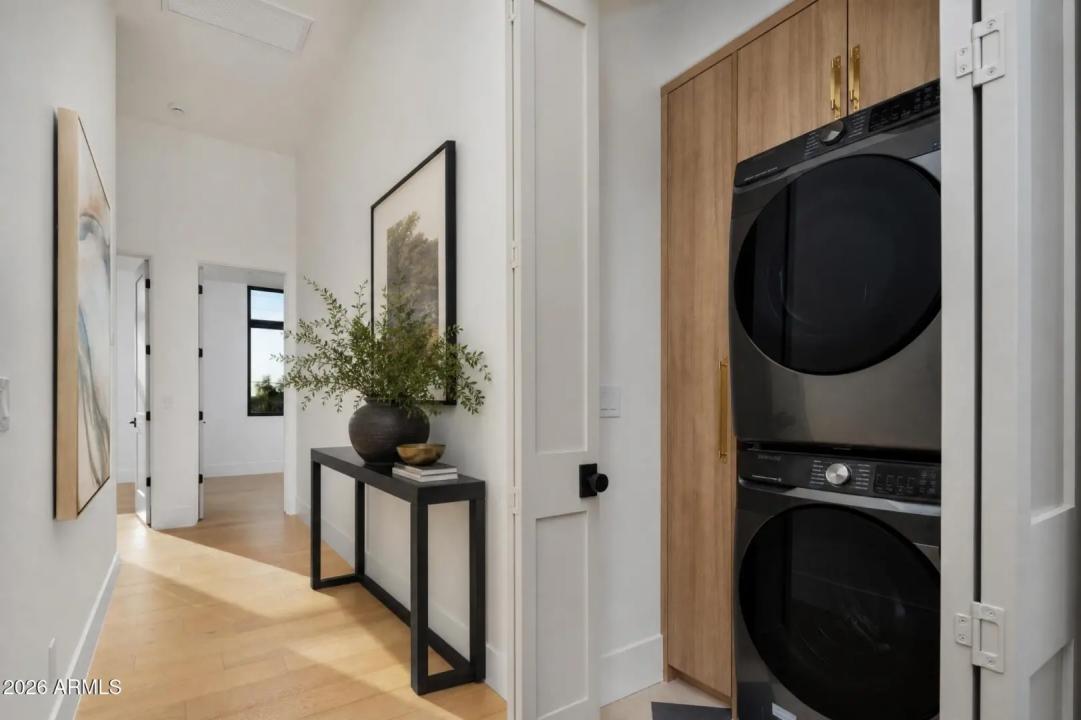 Real Estate Picture 21