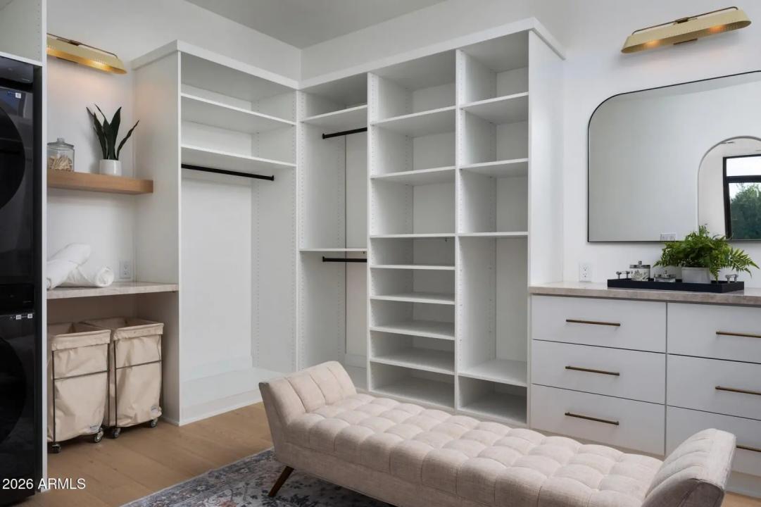 Real Estate Picture 19
