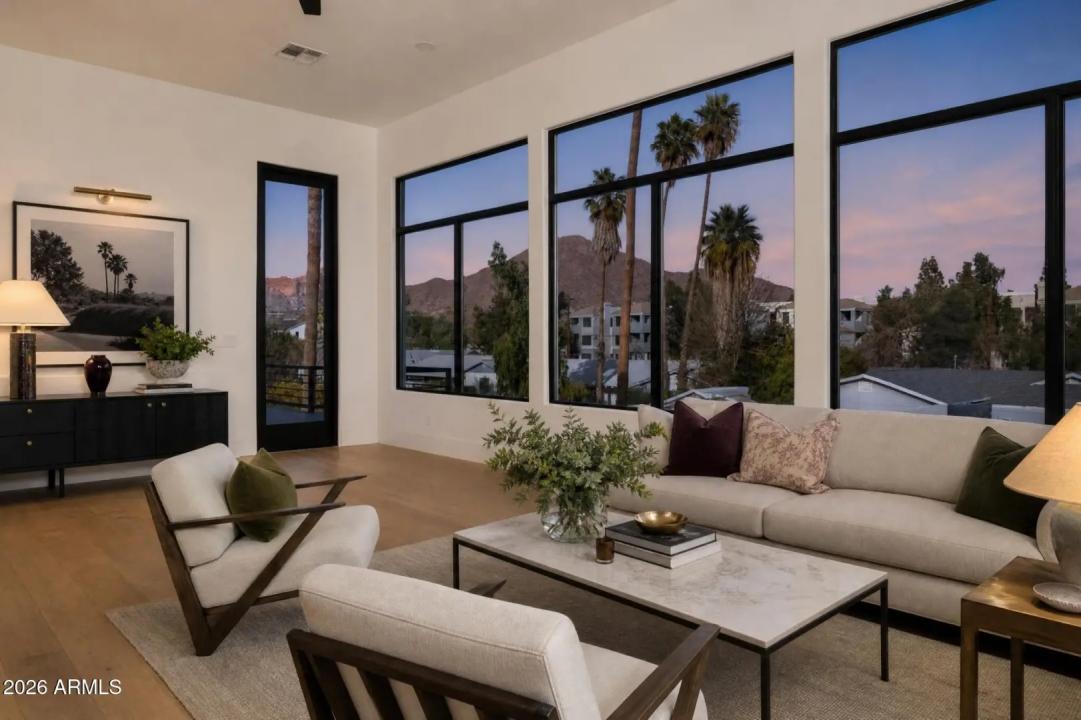 Real Estate Picture 28