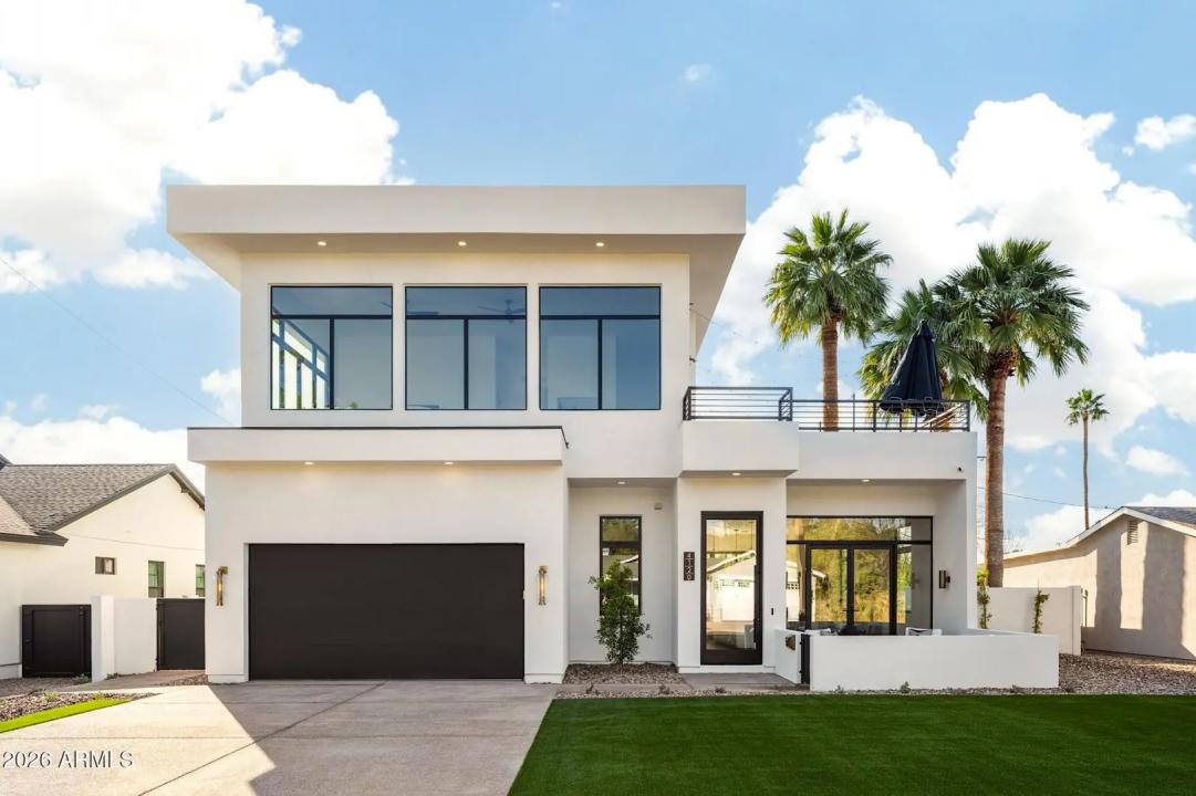 Real Estate Picture 2