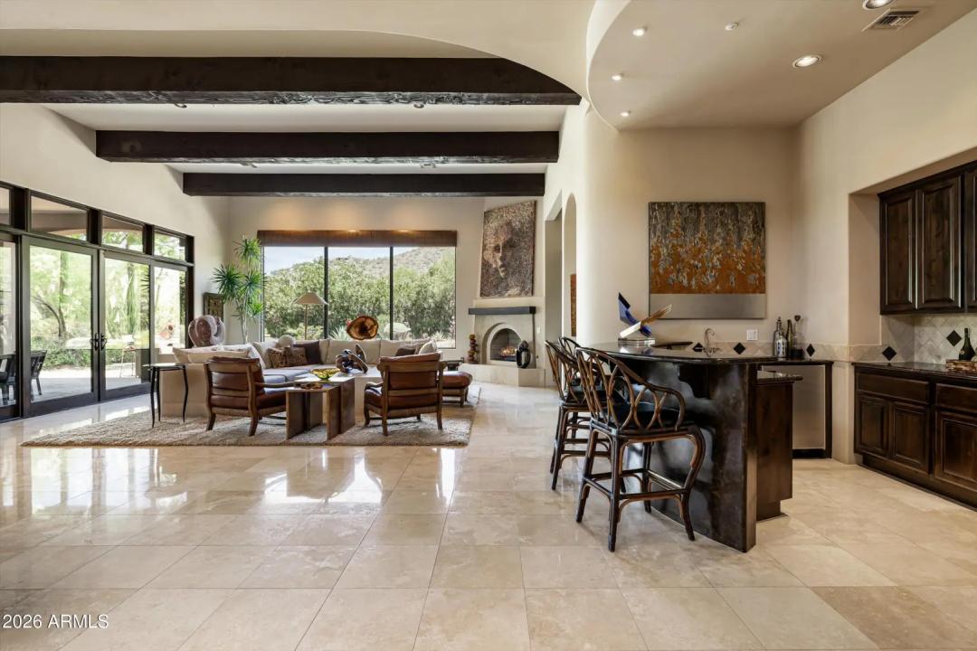 Real Estate Picture 10