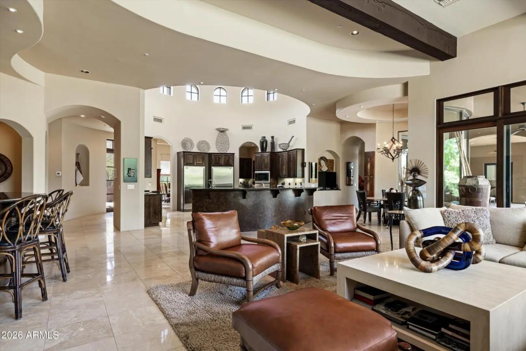 Real Estate Picture 13