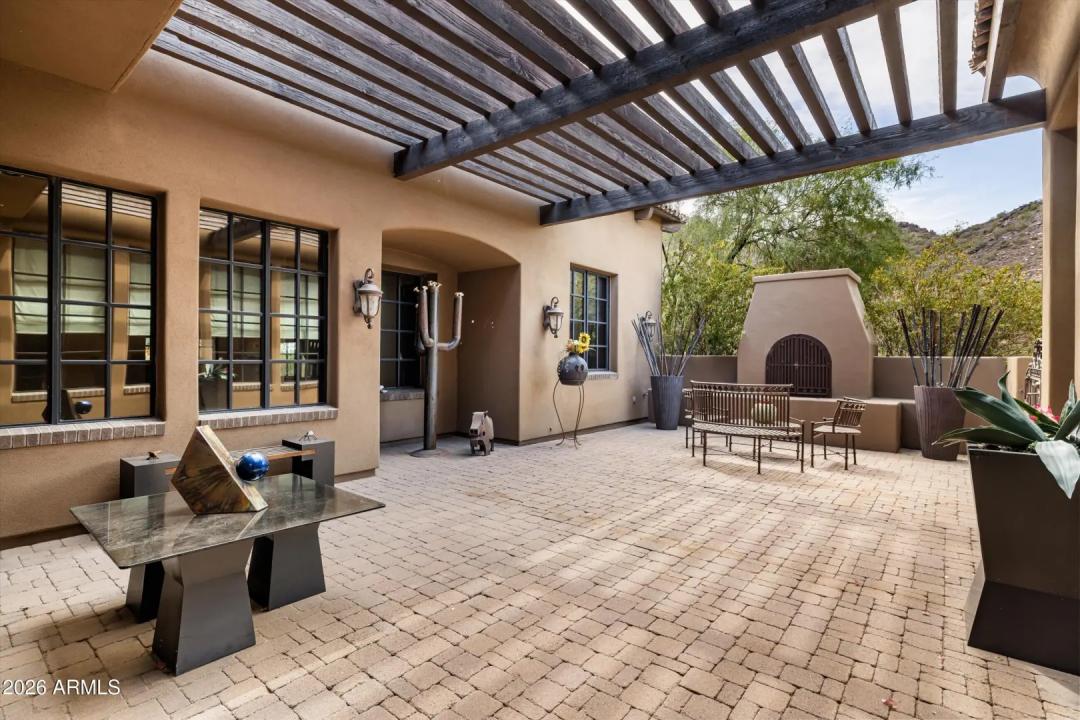 Real Estate Picture 21