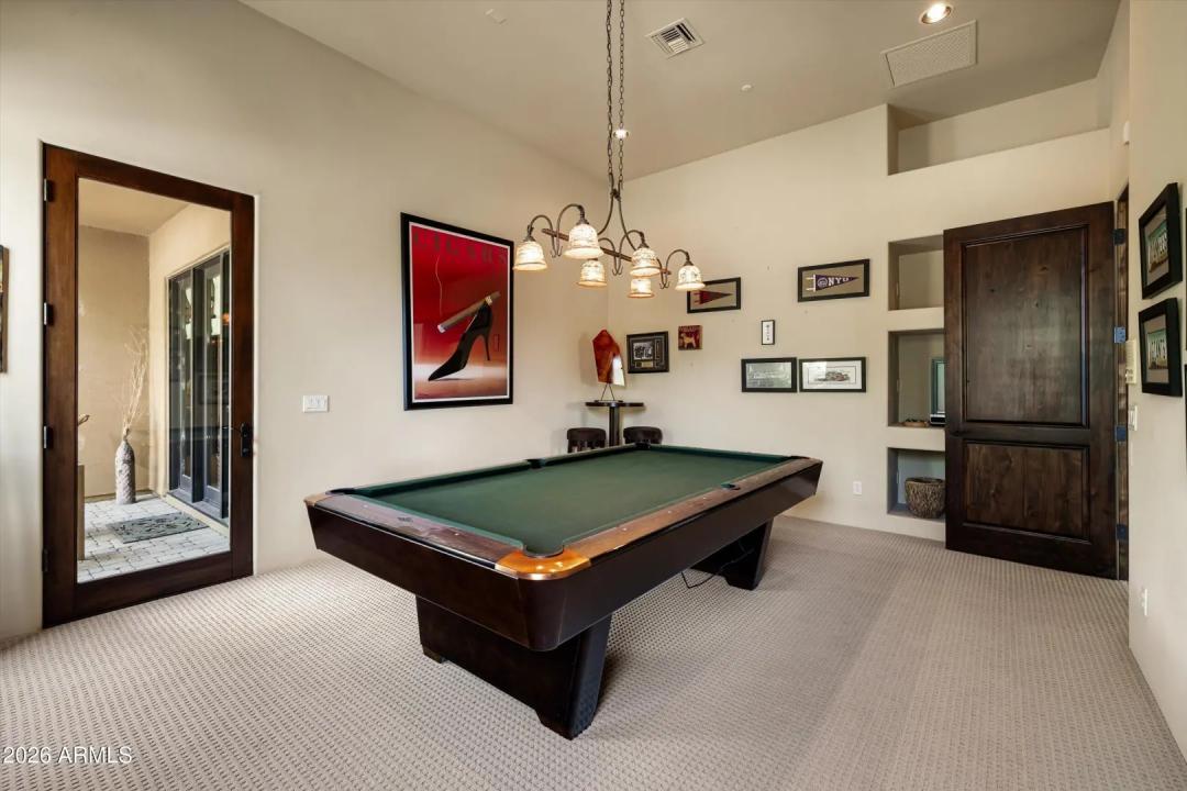 Real Estate Picture 37