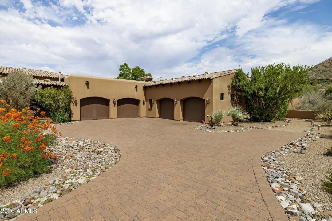Real Estate Picture 38