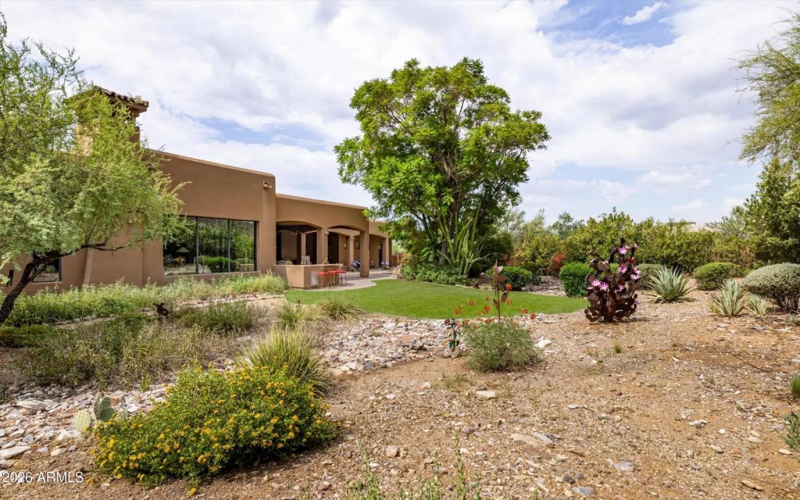 Real Estate Picture 45