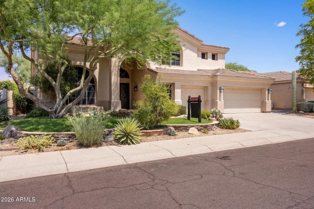 Real Estate Picture 6