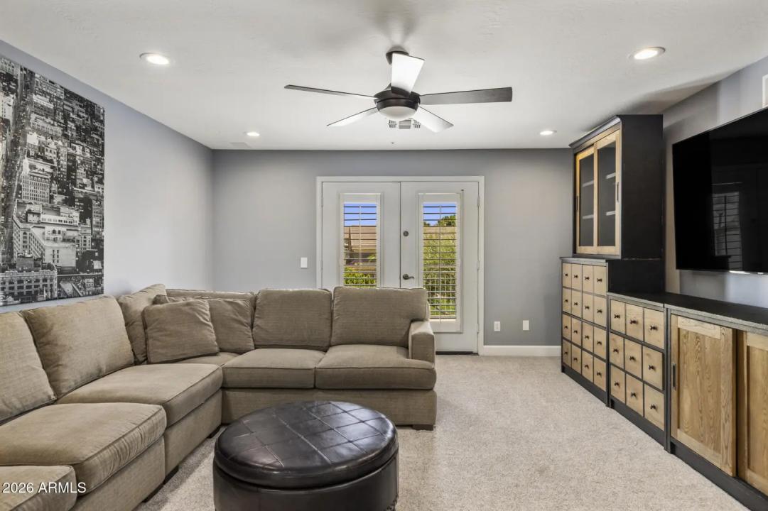 Real Estate Picture 26