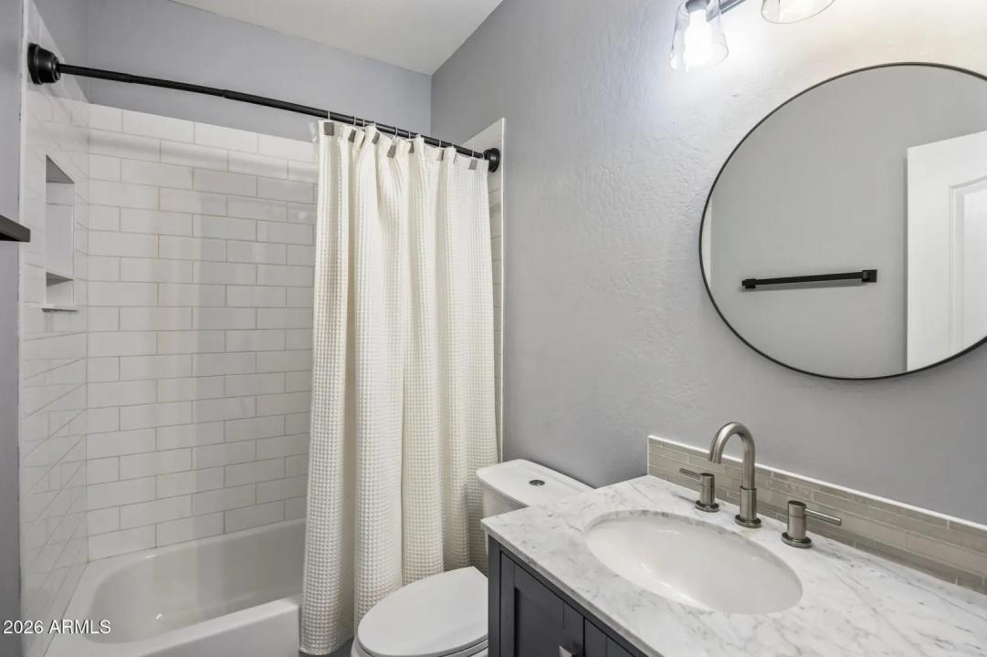 Real Estate Picture 31