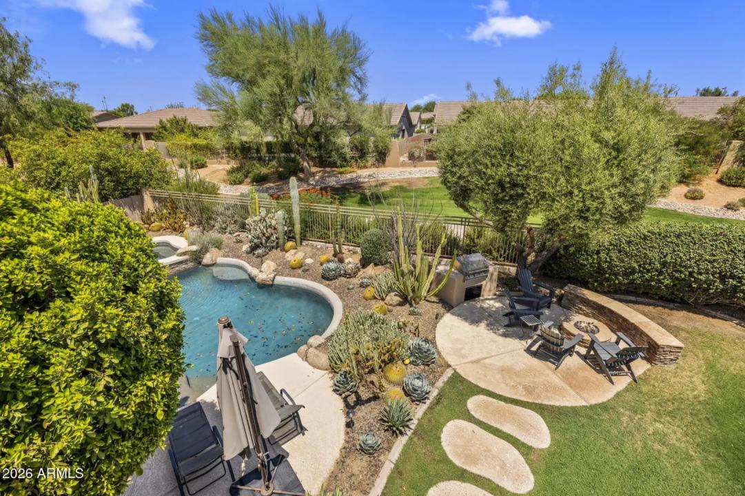 Real Estate Picture 35