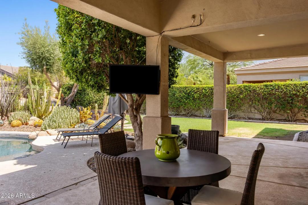 Real Estate Picture 36