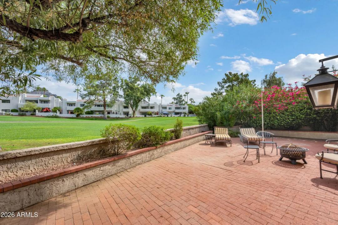 Real Estate Picture 36