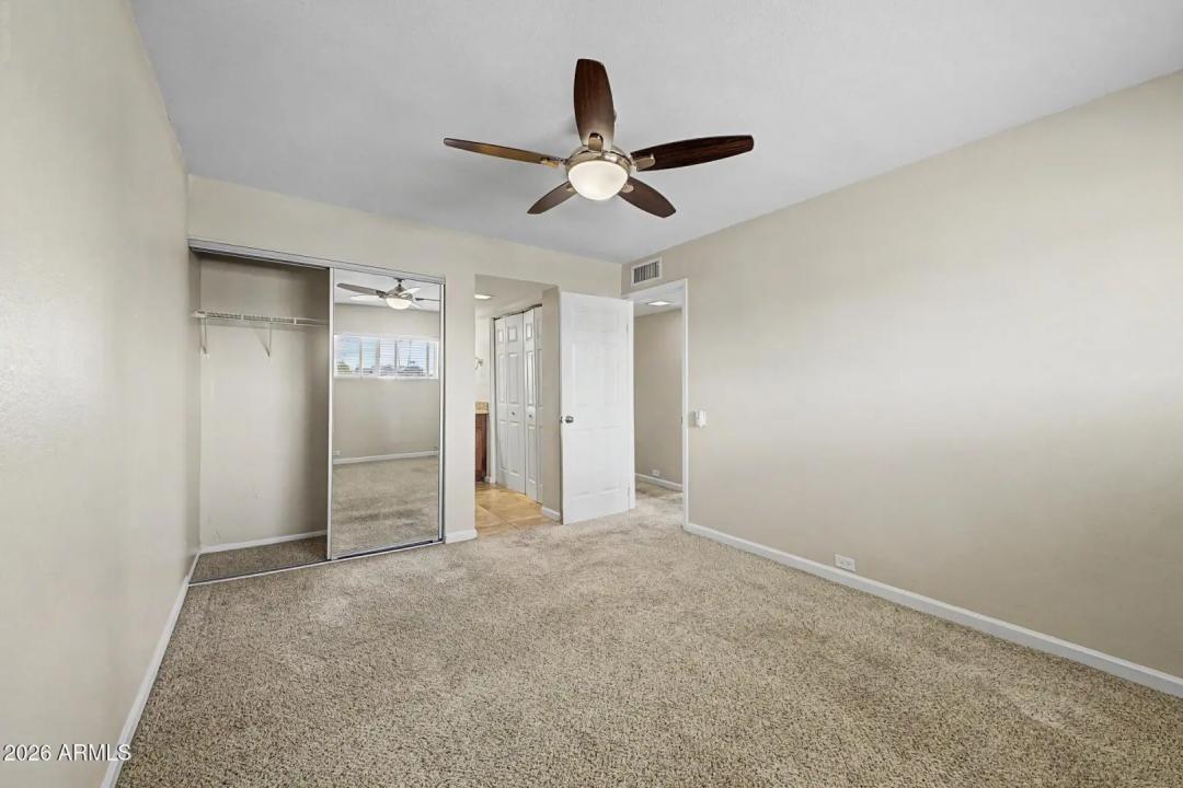 Real Estate Picture 13