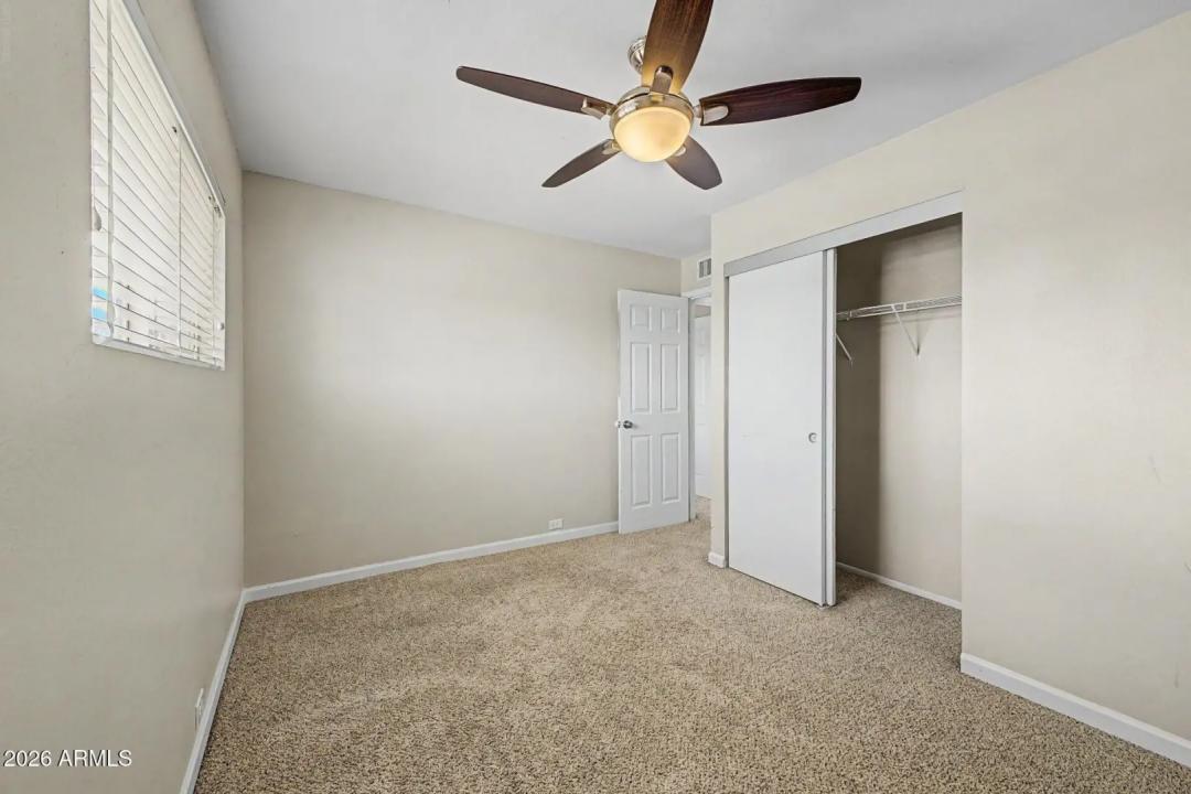 Real Estate Picture 15