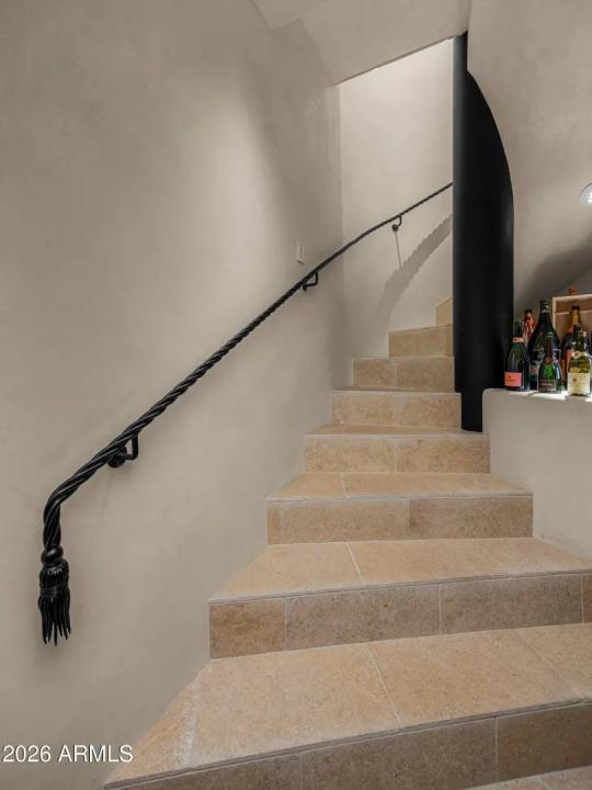 Real Estate Picture 12