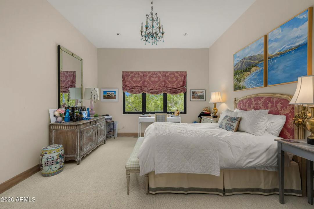 Real Estate Picture 34