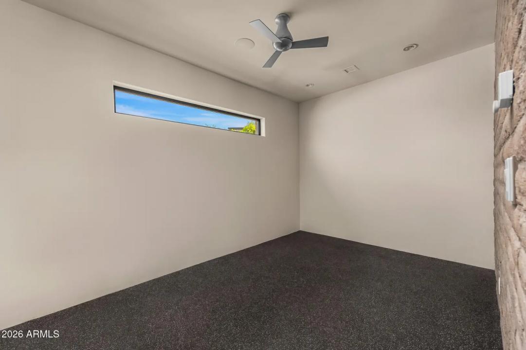 Real Estate Picture 53