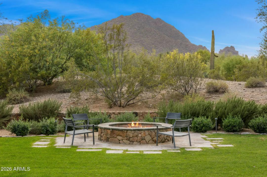 Real Estate Picture 60