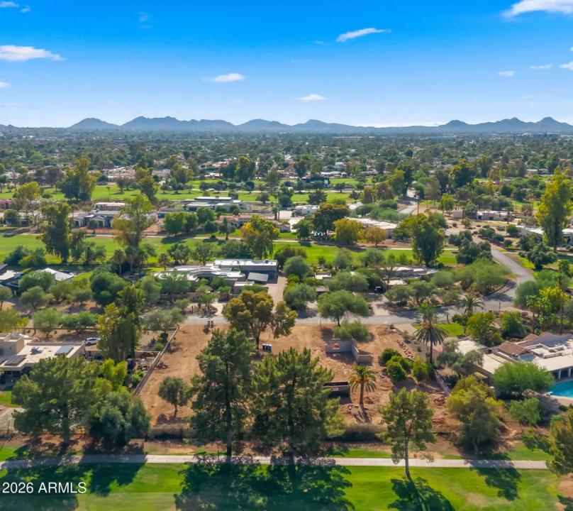 Real Estate Picture 26