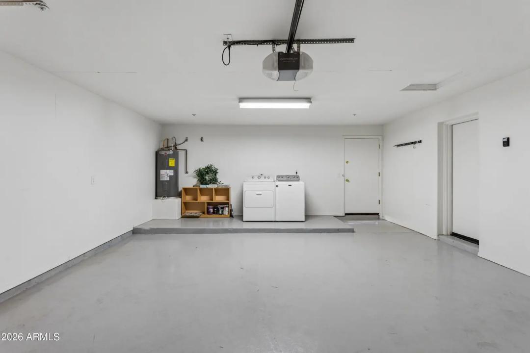 Real Estate Picture 25
