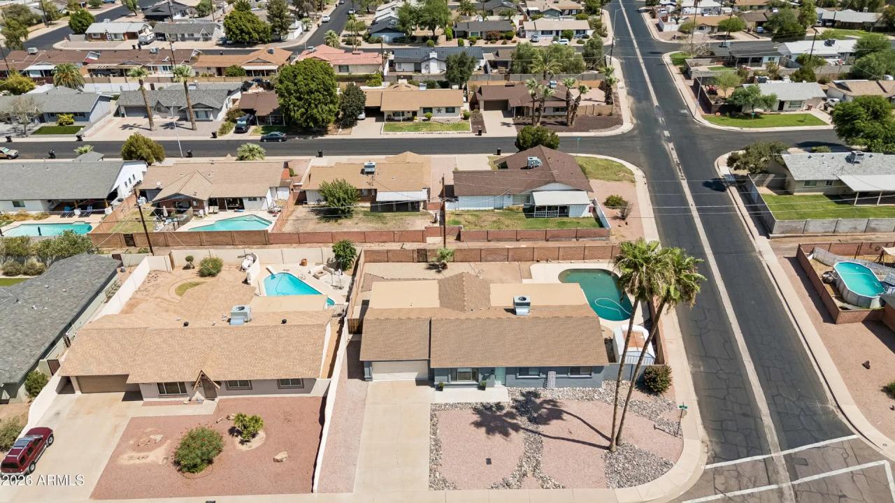 Real Estate Picture 38