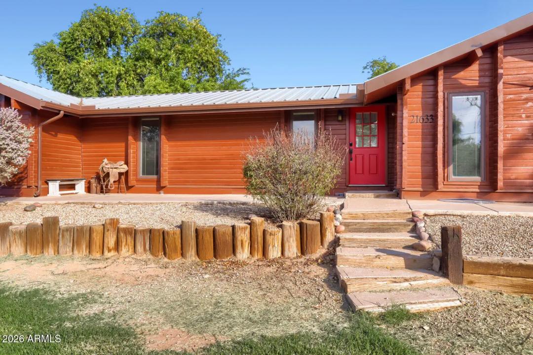 Real Estate Picture 1